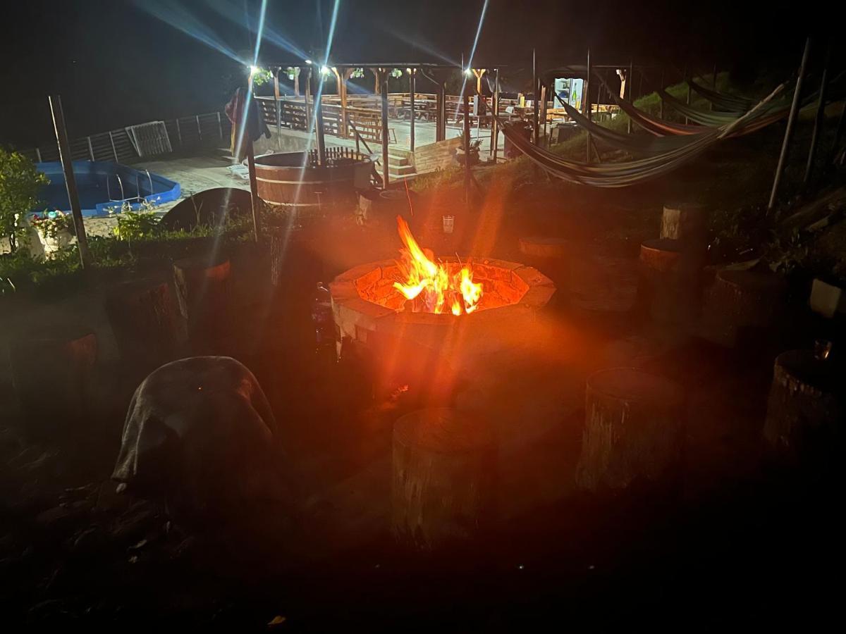 Casa Radu Lui Anghel Villa Barbuletu Bagian luar foto