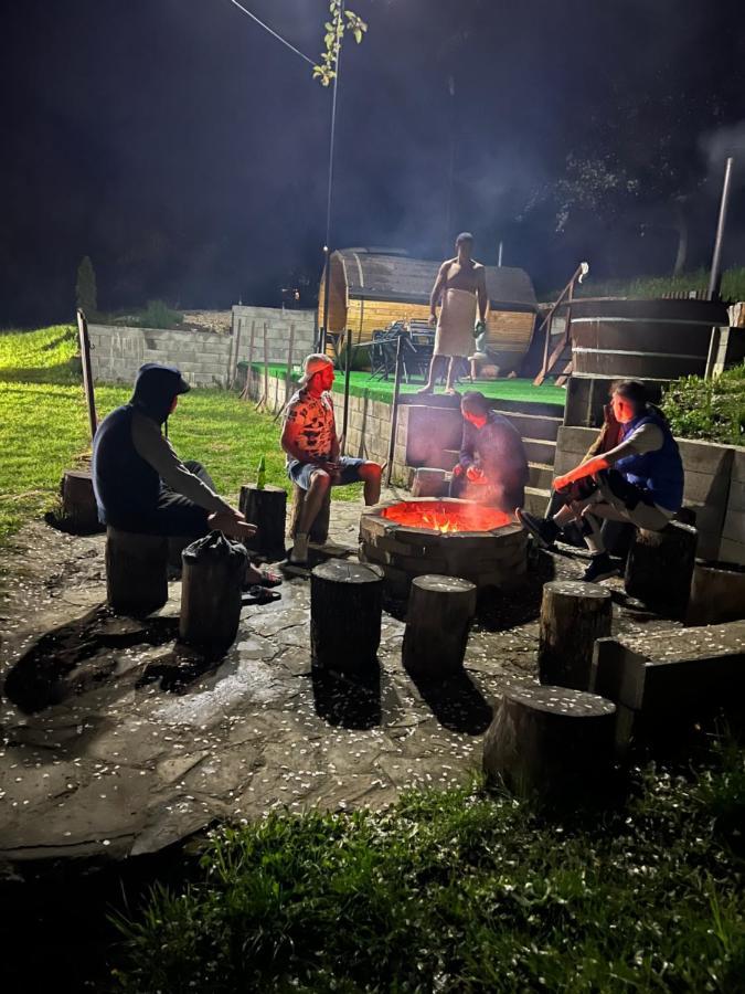 Casa Radu Lui Anghel Villa Barbuletu Bagian luar foto